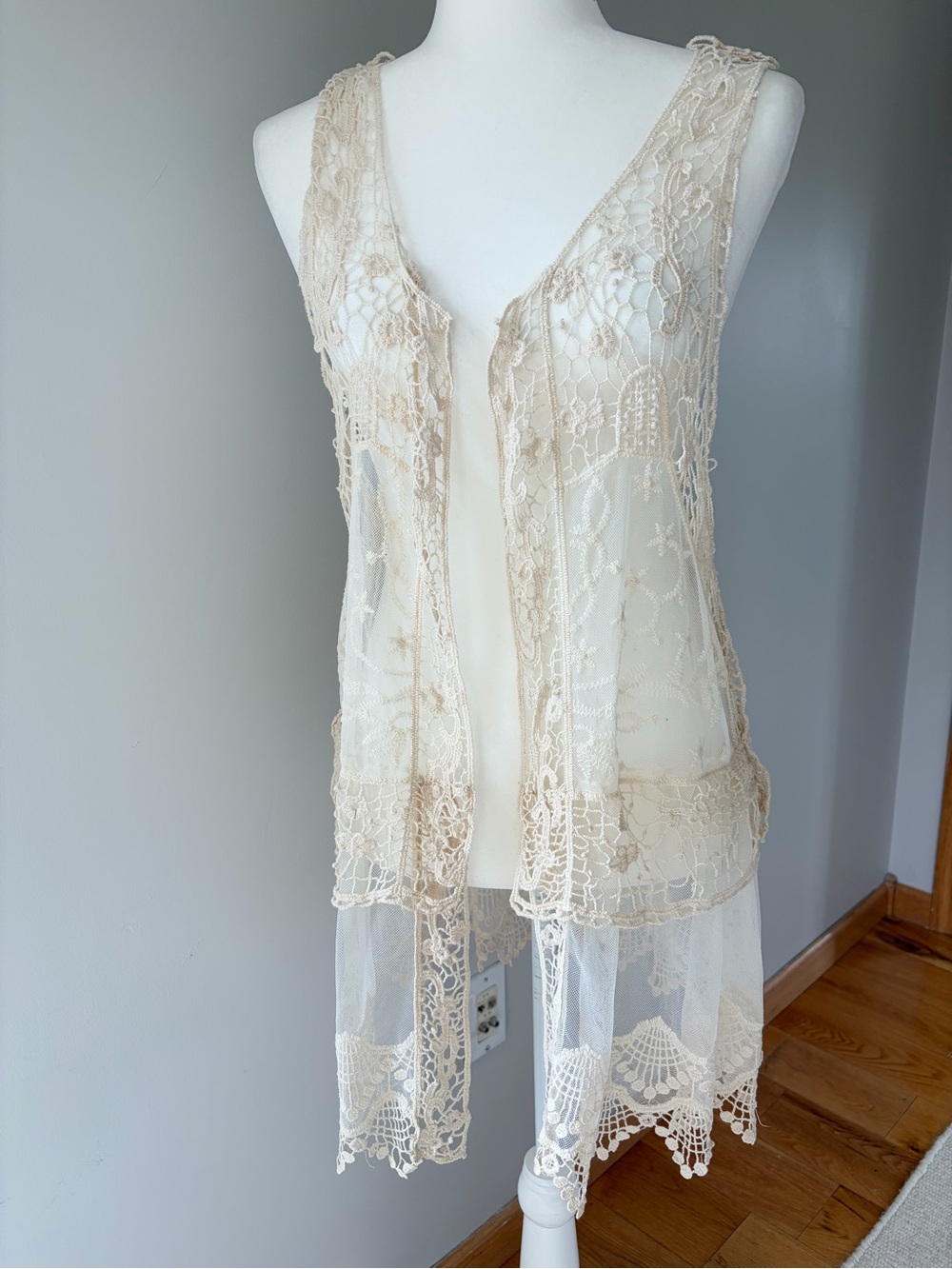 Vtg Crochet Lace Ivory Open Front Vest Tunic Boho Cottage Whimsy Feminine New L